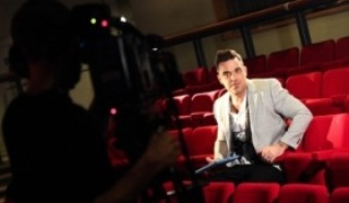 Robbie Williams : bientôt de retour avec Robbie Swings Both Ways