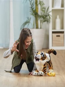 Jouets pour Noel, l achat de plus d une peluche interactive pour les enfants