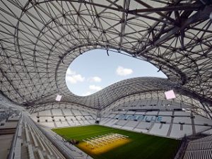 Stade Velodrome, un livre est consacre a l enceinte sportive de Marseille
