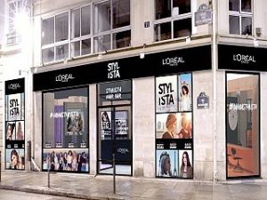 L Oreal Paris a ouvert un salon de coiffure ephemere baptise Stylista Hair Bar