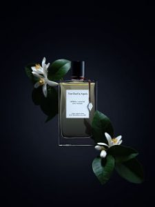 Neroli Amara, parfum feminin floral de Van Cleef et Arpels, maison de joaillerie