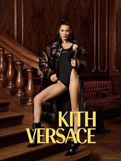 Collection de vetements Kith x Versace avec Bella Hadid comme egerie