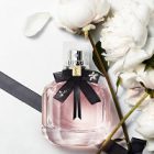 « Mon Paris Parfum Floral » : une fragrance d’YSL célébrant l’amour