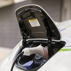 Automobile électrique : bientôt des bornes de recharge bidirectionnelles