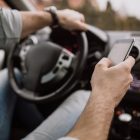 Conduite : la sécurité routière contre les téléphones au volant