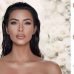 KKW Beauty: Kim Kardashian lance la « Mrs. West Collection »