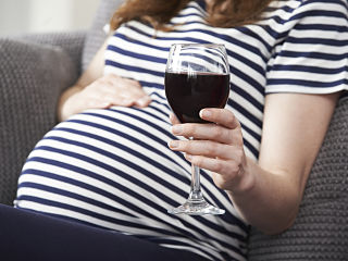 Alcool et grossesse, le placenta et l embryon affectes par les boissons alcoolisees 