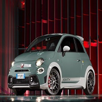 Abarth Vient De Devoiler Son 695 70 Anniversario N 3ds Com