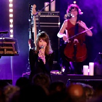 Carla Bruni, la chanteuse francaise etait en concert au Lavandou devant Nicolas Sarkozy