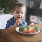Alimentation végane : les petits peuvent-ils adopter cette diète ?