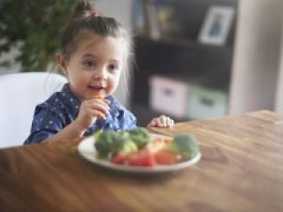 Alimentation vegane , les enfants peuvent adopter un regime vegetalien