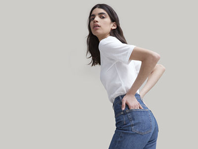 Everlane, la griffe americaine passe au coton bio pour ses vetements