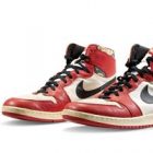 Air Jordan 1 : une paire de sneakers vendue à 615 000 dollars