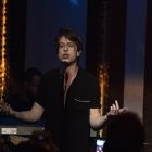 Charlie Puth dévoile sa nouvelle collaboration « Hard On Yourself »
