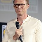 « A Very English Scandal » : Paul Bettany à l’affiche de la saison 2