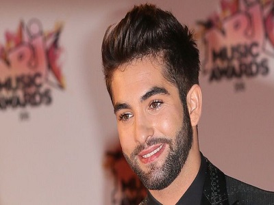 Kendji Girac livre « Bebeto » © Getty Images / Tony Barson