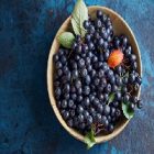 Aronia : comment cette baie aide-t-elle le métabolisme ?