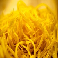 des zestes de citron