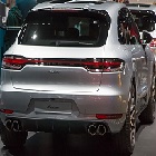 L’arrière d’un Porsche Macan