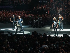 Un concert de Metallica dans une salle