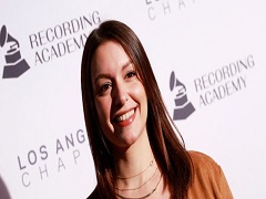 Stephanie Economou à l’occasion des Grammy Awards 2023