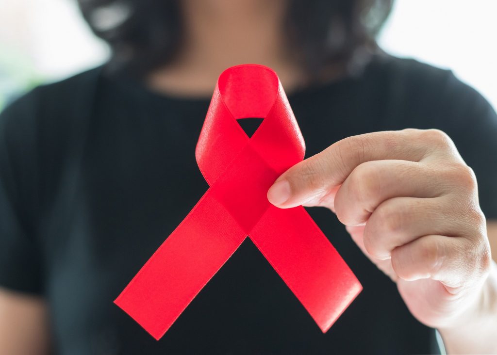 Le ruban rouge symbole de la lutte contre le VIH/SIDA 