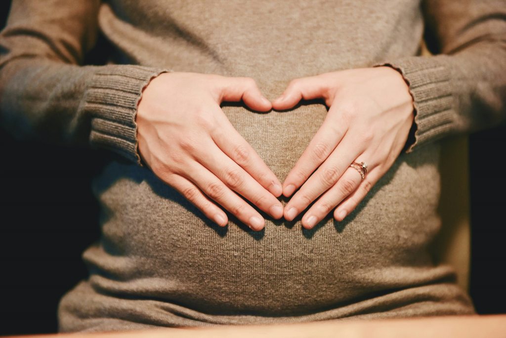 Grossesse : un test rapide hépatite B utilisé pour le dépistage prénatal en absence d’infrastructure médicale