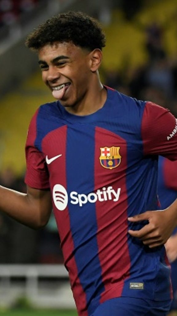 Le joueur de foot Lamine Yamal